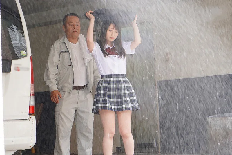Theo dõi hấp diêm học sinh nữ trú mưa~ aika yumeno