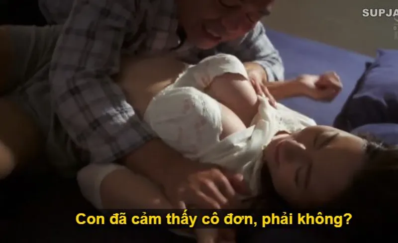 Thấy con trai mải mê lao đầu vào việc làm, để người yêu của nó cô đơn lẻ loi, ông bố chồng liều lĩnh đè ra xxx con dâu.
