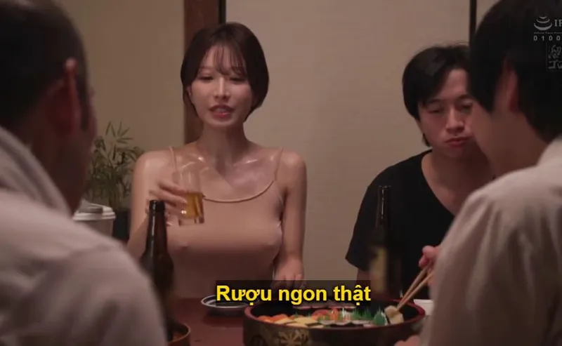 Bà xã gạ xoạc cả gia đình gã chồng vì chồng yêu dẫn về quê rồi bỏ bê dâm đãng sml